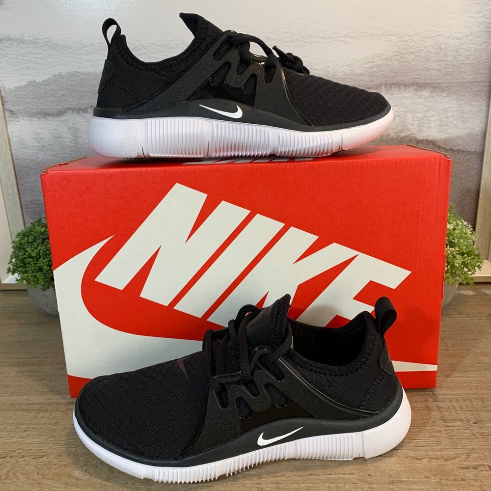 NEW Nike Alcame Black Running Shoe 7.5, 8.5 - Picture 8 of 9